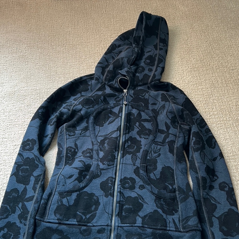 Lululemon scuba hoodie